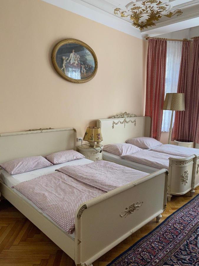 Hotel Gunia Berlin Bagian luar foto